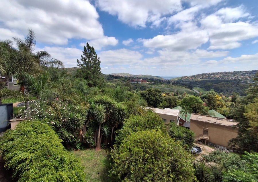 4 Bedroom Property for Sale in Roodekrans A H Gauteng