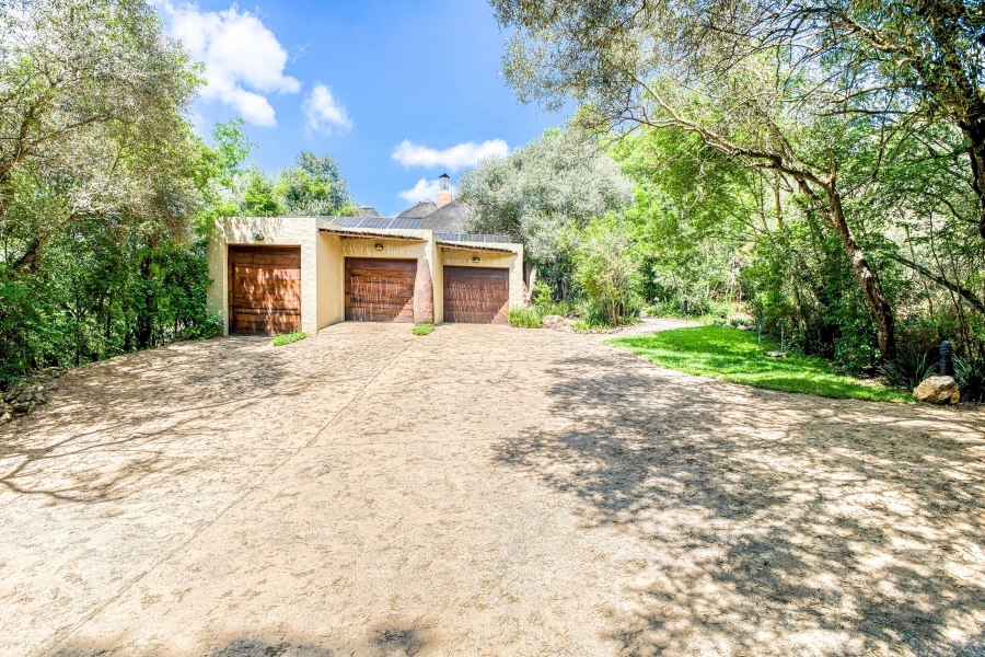 4 Bedroom Property for Sale in Chartwell Gauteng