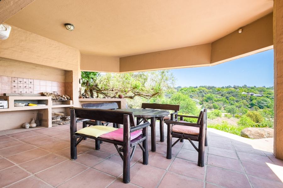 4 Bedroom Property for Sale in Chartwell Gauteng