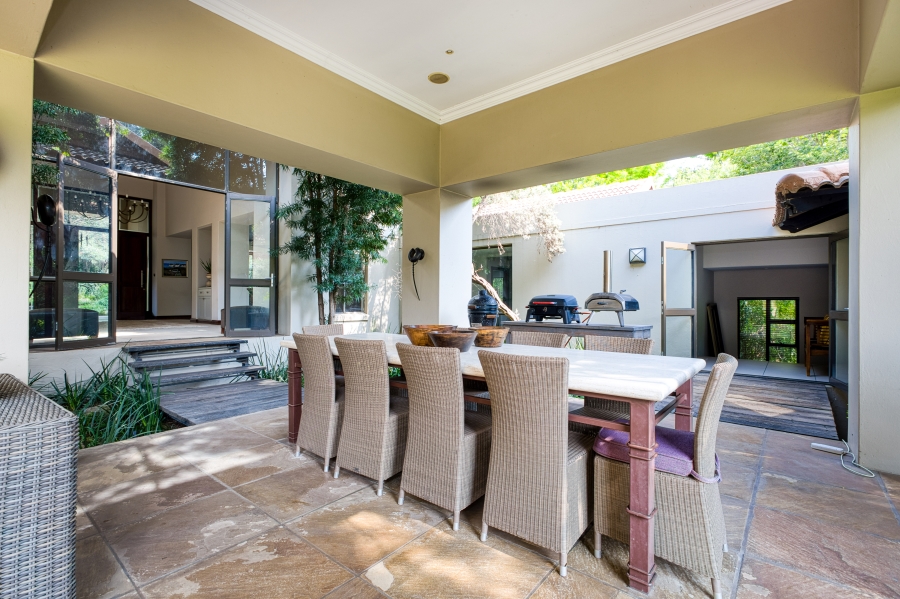 4 Bedroom Property for Sale in Chartwell Gauteng