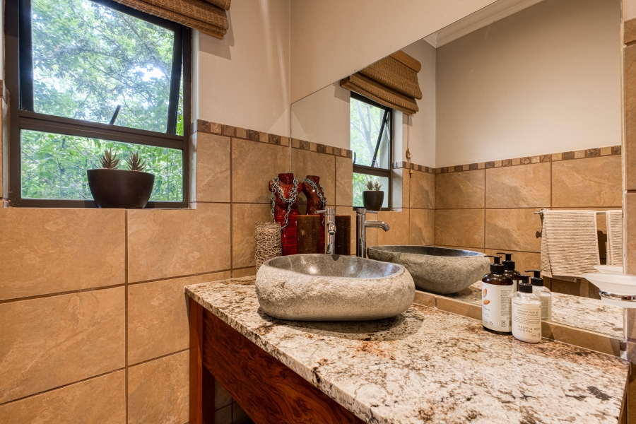 4 Bedroom Property for Sale in Chartwell Gauteng