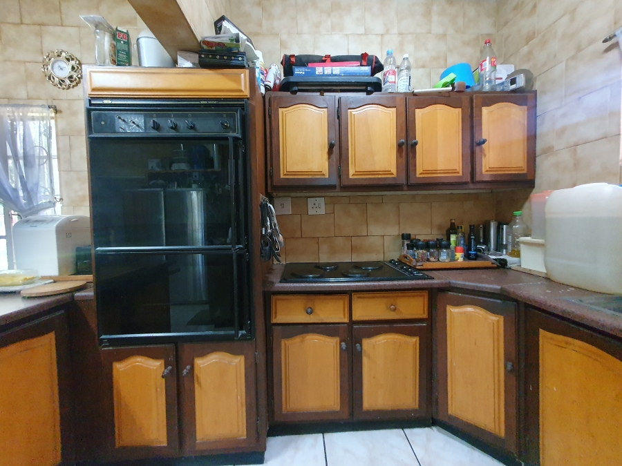 4 Bedroom Property for Sale in Pretoria Gardens Gauteng