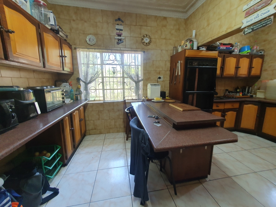 4 Bedroom Property for Sale in Pretoria Gardens Gauteng