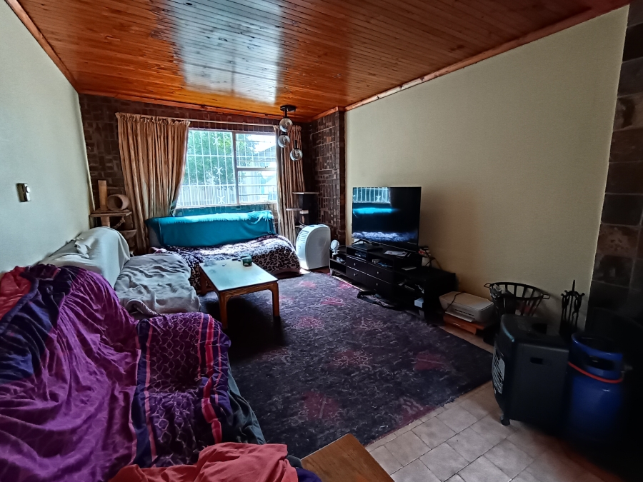 3 Bedroom Property for Sale in Brackenhurst Gauteng