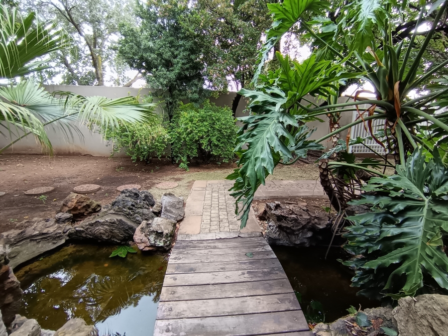 3 Bedroom Property for Sale in Brackenhurst Gauteng