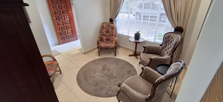 3 Bedroom Property for Sale in Waverley Gauteng