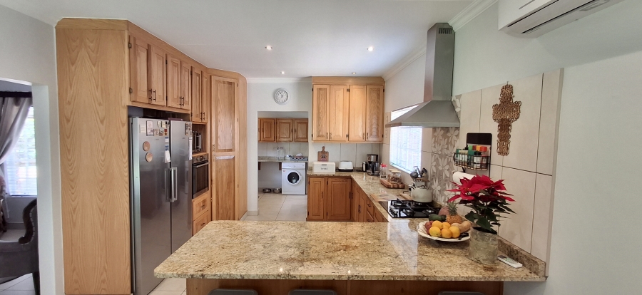 3 Bedroom Property for Sale in Waverley Gauteng