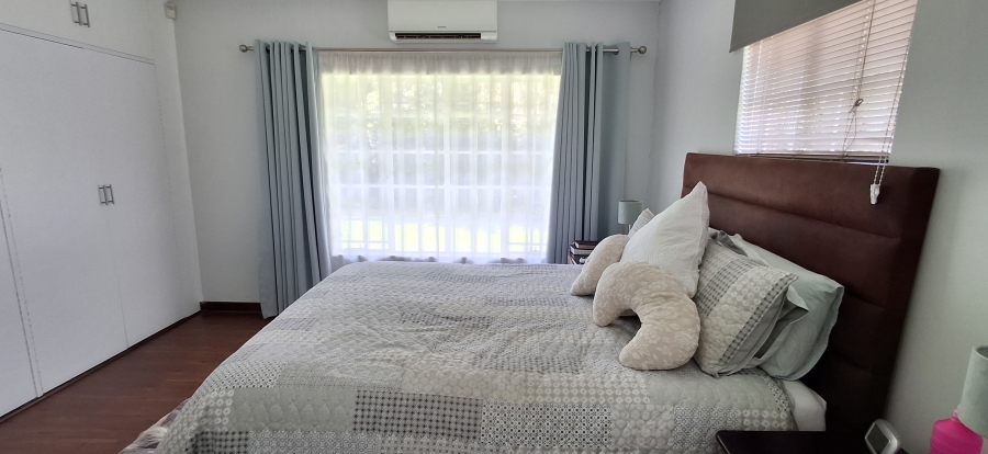 3 Bedroom Property for Sale in Waverley Gauteng