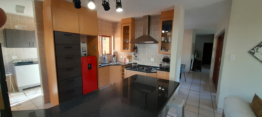 4 Bedroom Property for Sale in Silver Lakes Gauteng