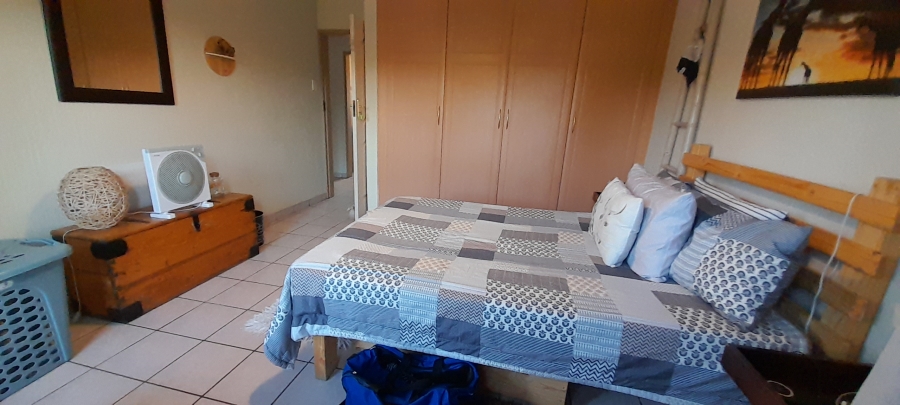 4 Bedroom Property for Sale in Silver Lakes Gauteng