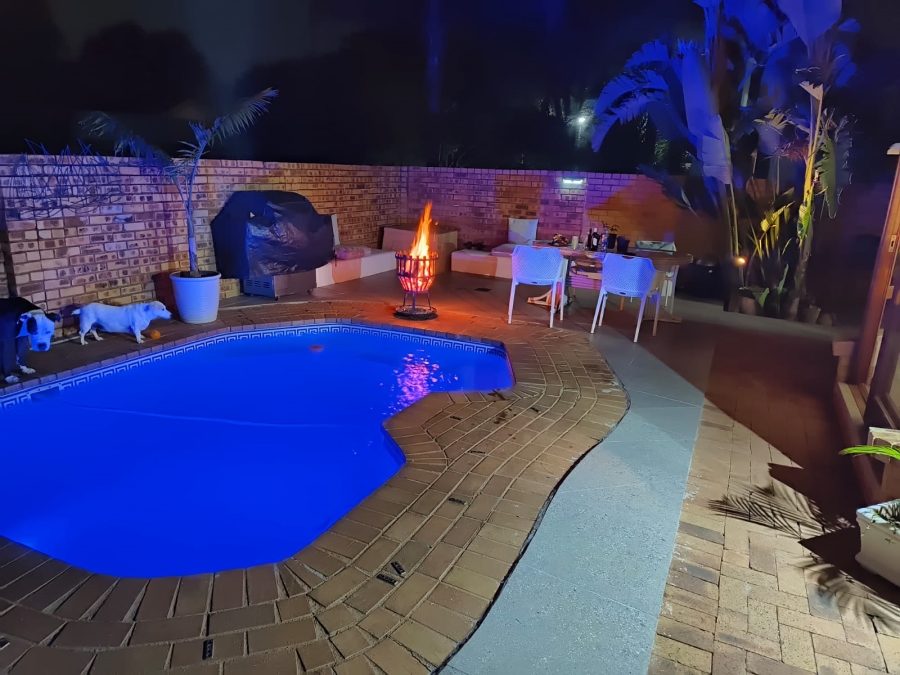 4 Bedroom Property for Sale in Silver Lakes Gauteng