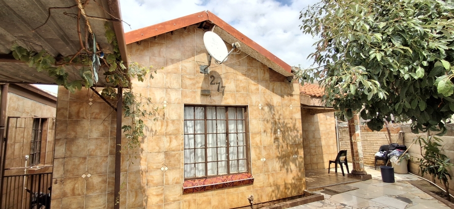 3 Bedroom Property for Sale in Elandspoort Gauteng