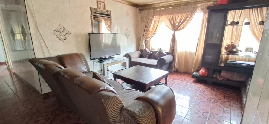 3 Bedroom Property for Sale in Elandspoort Gauteng