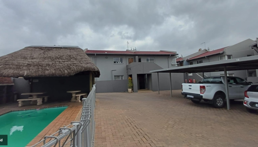2 Bedroom Property for Sale in Raceview Gauteng