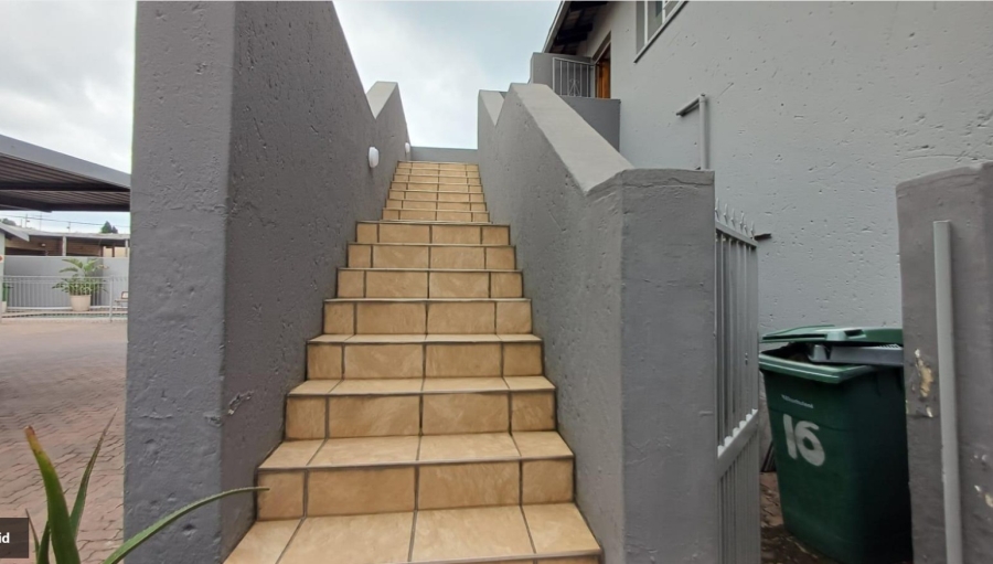 2 Bedroom Property for Sale in Raceview Gauteng