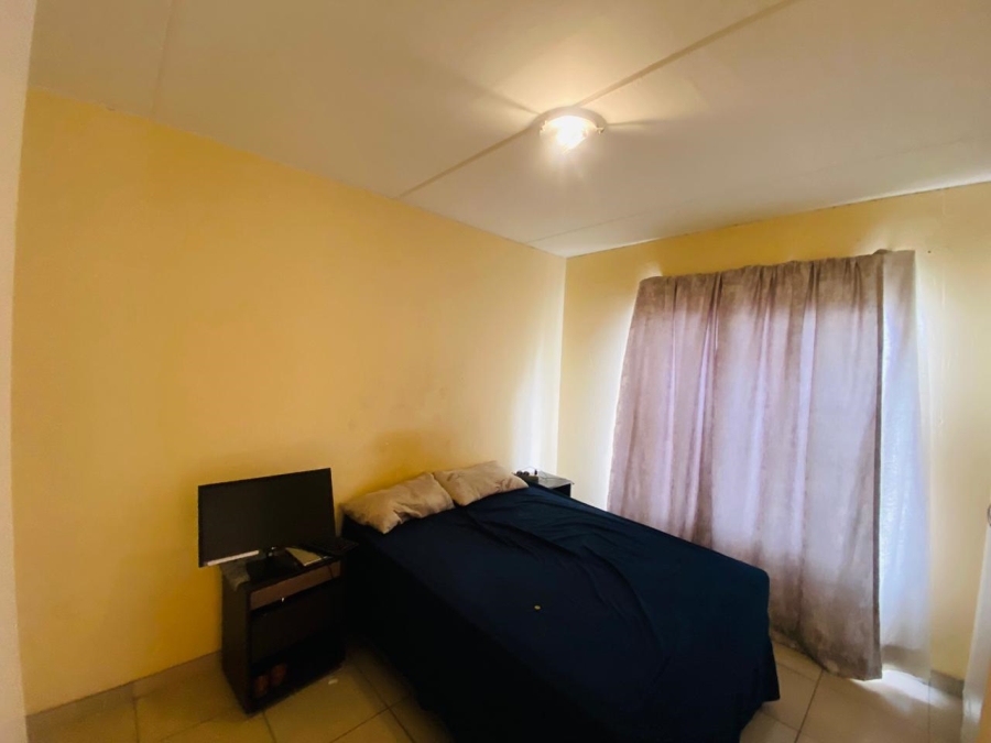 2 Bedroom Property for Sale in Comet Gauteng