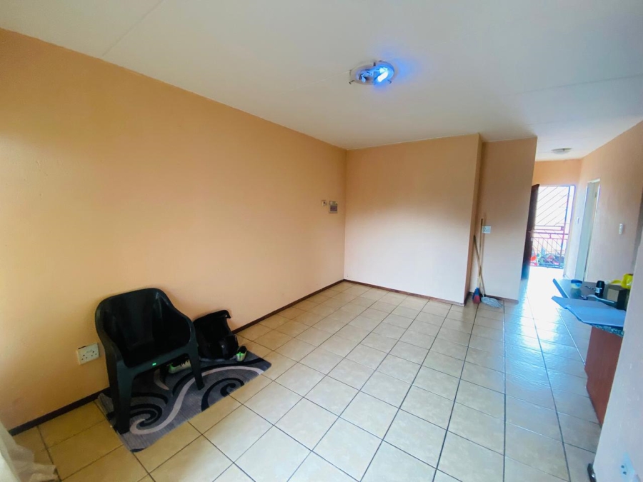 2 Bedroom Property for Sale in Comet Gauteng