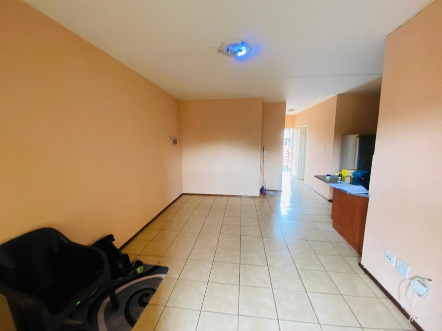 2 Bedroom Property for Sale in Comet Gauteng