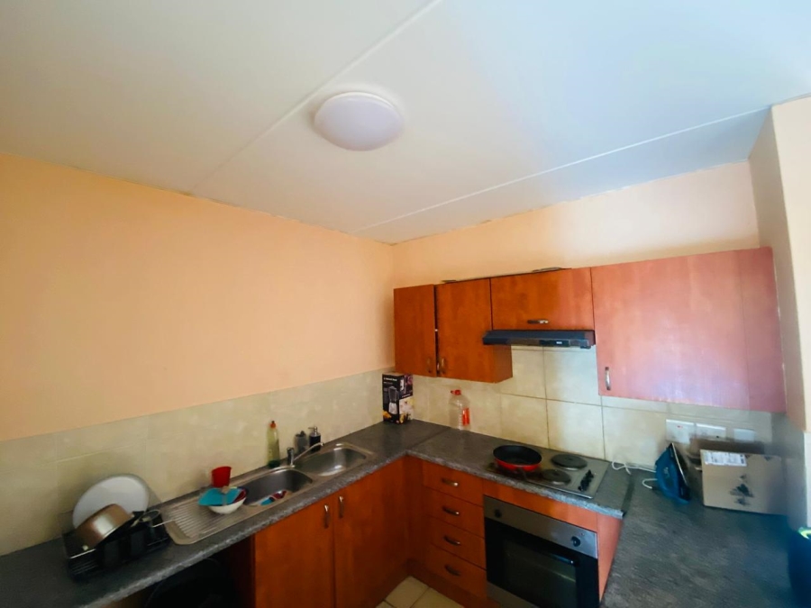 2 Bedroom Property for Sale in Comet Gauteng