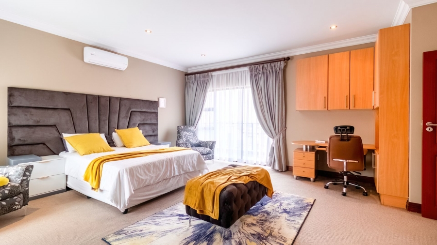 5 Bedroom Property for Sale in Meyersdal Gauteng