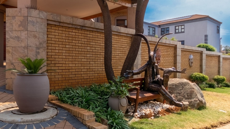 5 Bedroom Property for Sale in Meyersdal Gauteng