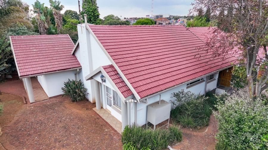 4 Bedroom Property for Sale in Gillview Gauteng