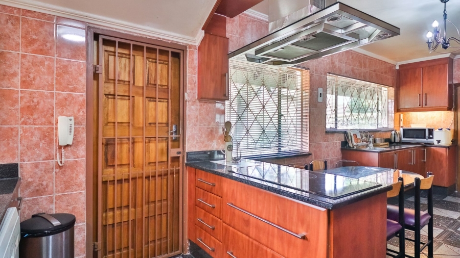 4 Bedroom Property for Sale in Gillview Gauteng