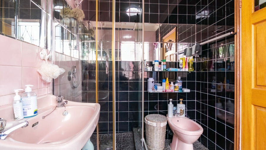 4 Bedroom Property for Sale in Gillview Gauteng