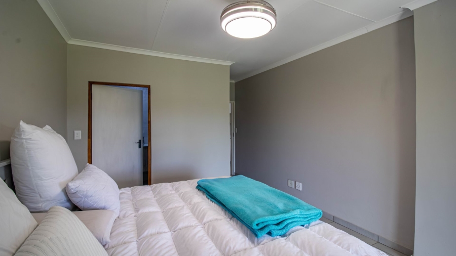 2 Bedroom Property for Sale in Peacehaven Gauteng