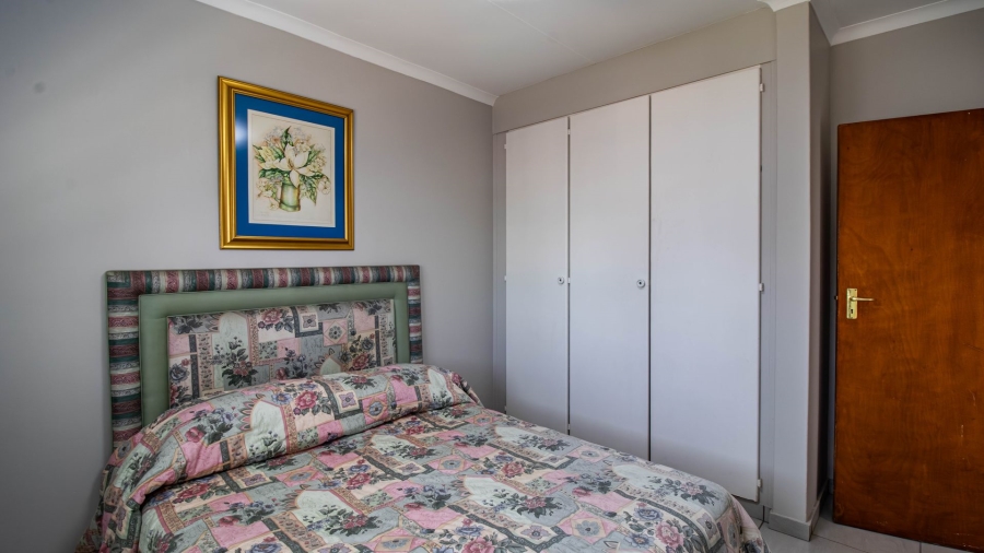 2 Bedroom Property for Sale in Peacehaven Gauteng