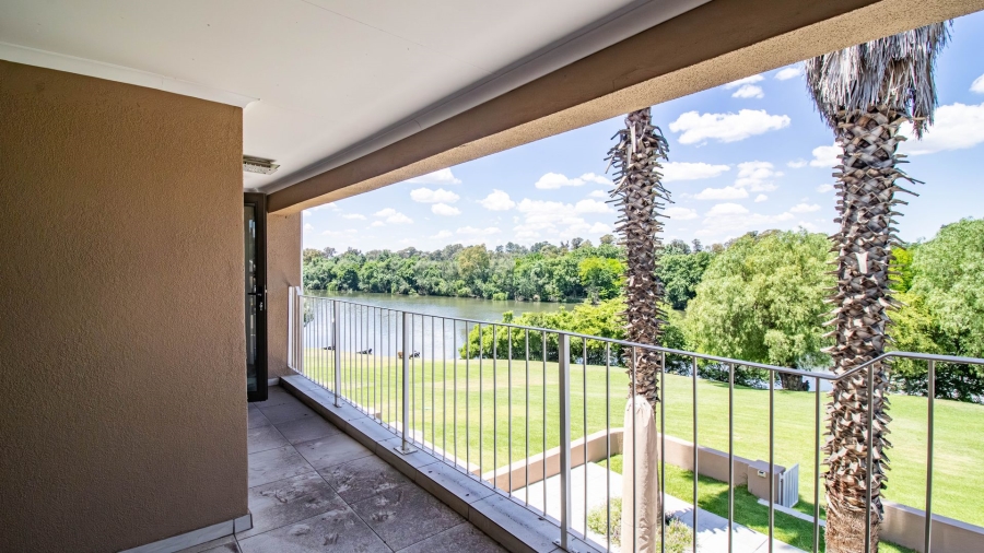 2 Bedroom Property for Sale in Peacehaven Gauteng