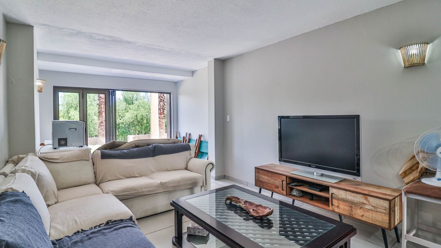 2 Bedroom Property for Sale in Peacehaven Gauteng