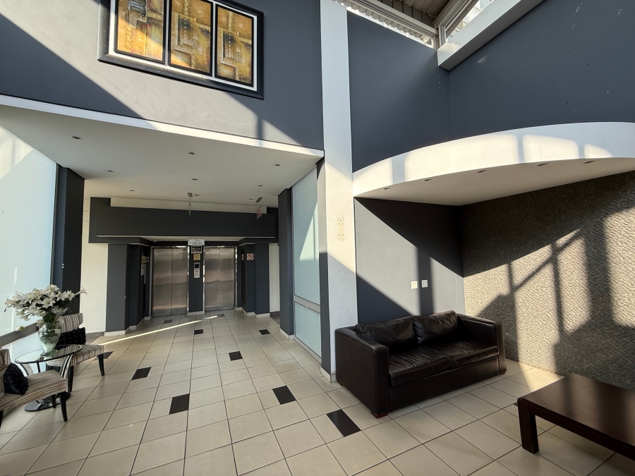 2 Bedroom Property for Sale in Bedford Gardens Gauteng