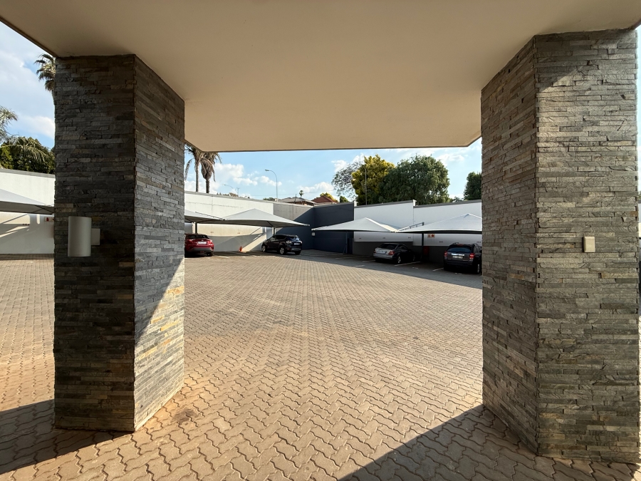 2 Bedroom Property for Sale in Bedford Gardens Gauteng