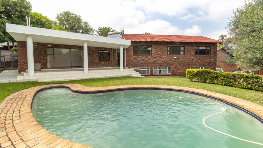 4 Bedroom Property for Sale in Rembrandt Park Gauteng