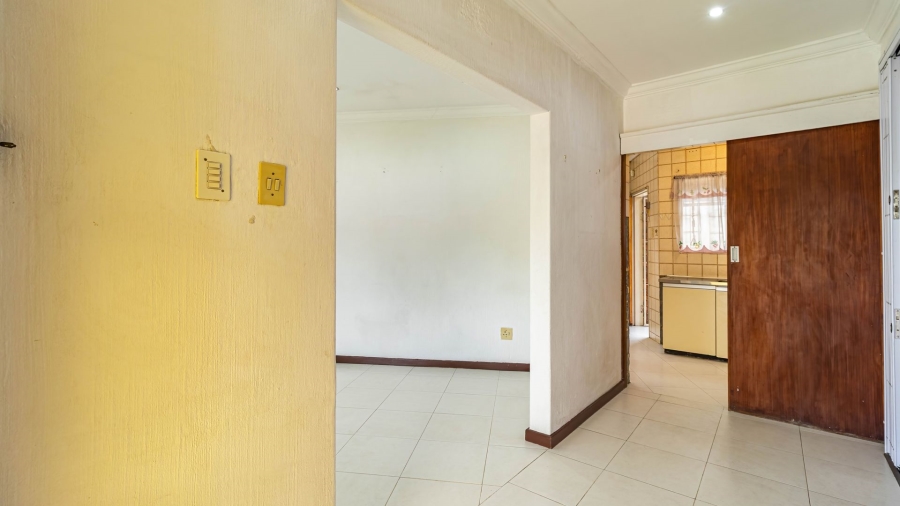 4 Bedroom Property for Sale in Rembrandt Park Gauteng