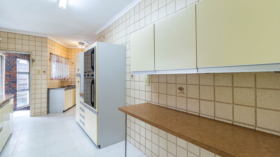 4 Bedroom Property for Sale in Rembrandt Park Gauteng