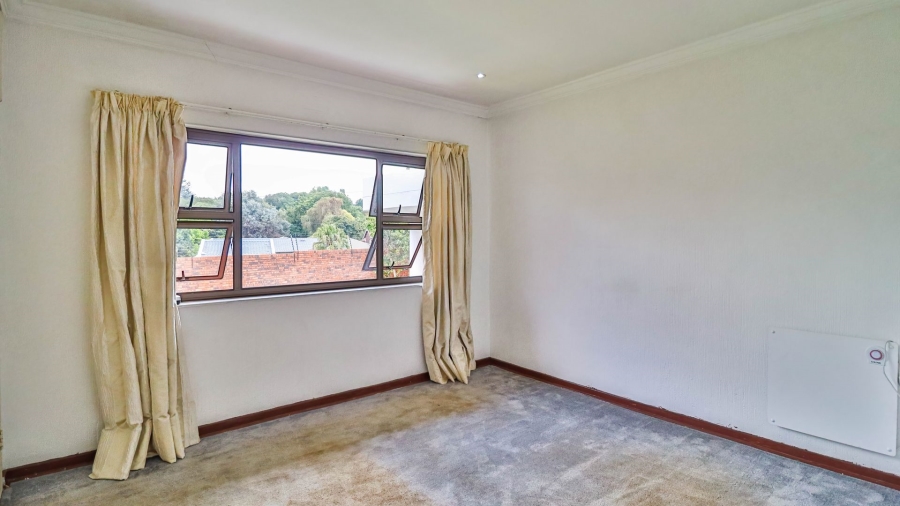 4 Bedroom Property for Sale in Rembrandt Park Gauteng