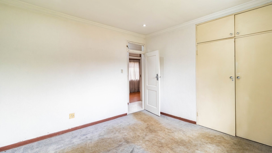 4 Bedroom Property for Sale in Rembrandt Park Gauteng