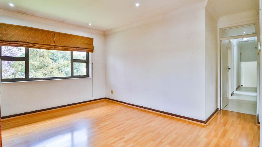 4 Bedroom Property for Sale in Rembrandt Park Gauteng