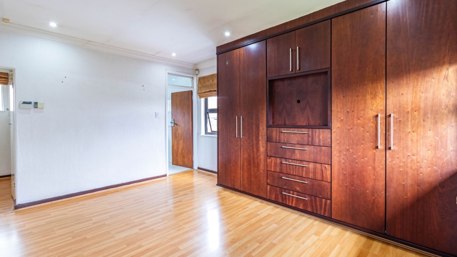 4 Bedroom Property for Sale in Rembrandt Park Gauteng