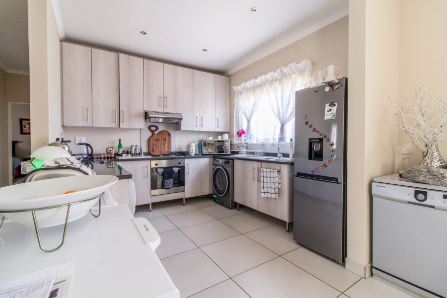 3 Bedroom Property for Sale in Liefde en Vrede Gauteng