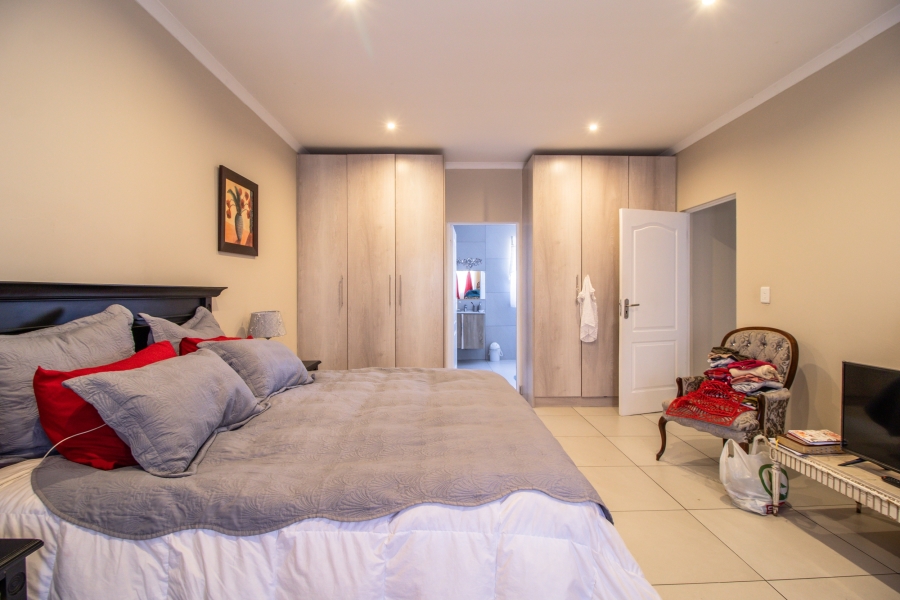 3 Bedroom Property for Sale in Liefde en Vrede Gauteng