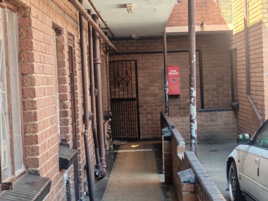 3 Bedroom Property for Sale in Rosettenville Gauteng