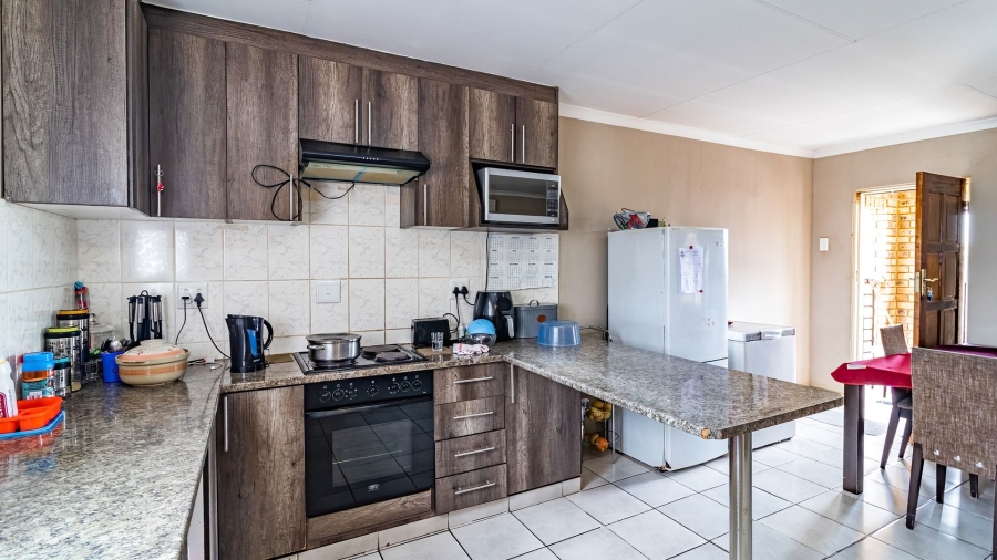 12 Bedroom Property for Sale in Lenasia South Gauteng