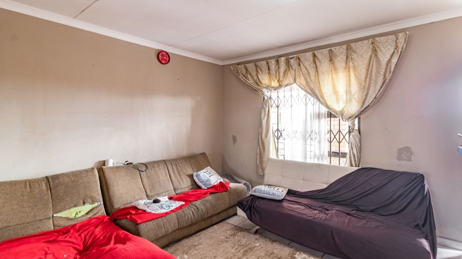 12 Bedroom Property for Sale in Lenasia South Gauteng