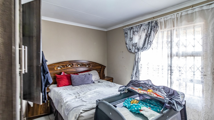 12 Bedroom Property for Sale in Lenasia South Gauteng