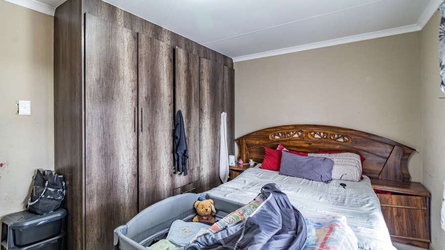 12 Bedroom Property for Sale in Lenasia South Gauteng