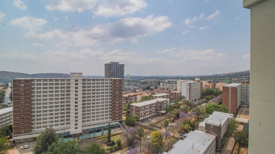 2 Bedroom Property for Sale in Bedford Gardens Gauteng