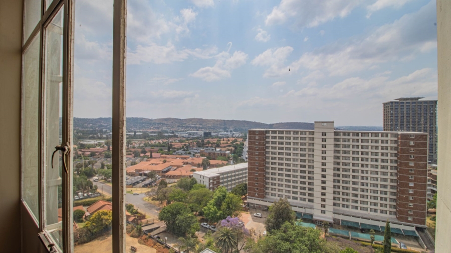 2 Bedroom Property for Sale in Bedford Gardens Gauteng